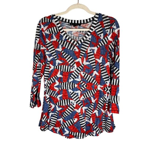 Carine Tops - Colorful Fish Print Top Blue S Coastal Nautical Resort Preppy Striped Patriotic